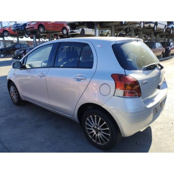toyota yaris del año 2009