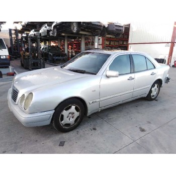 mercedes-benz clase e (w210) berlina diesel del año 1998