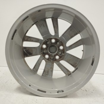 Recambio de llanta para opel insignia berlina 2.0 16v cdti referencia OEM IAM 13313832 18X8 IS42 5H 5X120