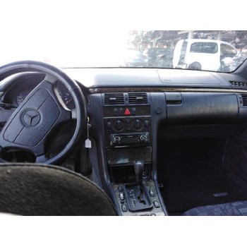 mercedes-benz clase e (w210) berlina diesel del año 1998