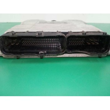 Recambio de centralita motor uce para chrysler voyager (rg) 2.5 crd lx referencia OEM IAM P04727665AB 0281011064 