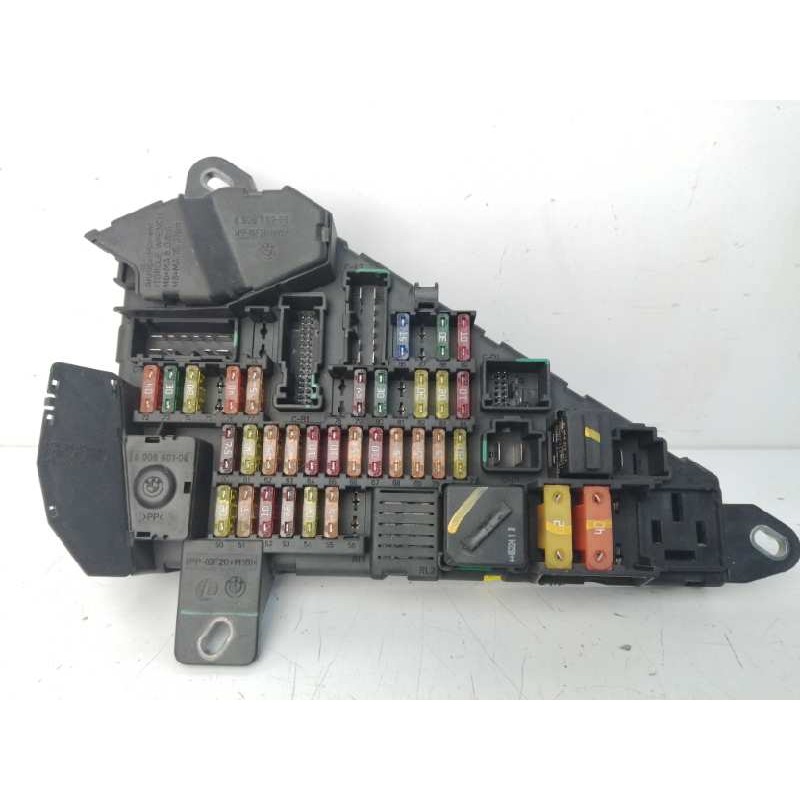 Recambio de caja reles / fusibles para bmw serie 5 berlina (e60) 3.0 turbodiesel cat referencia OEM IAM 6906588  