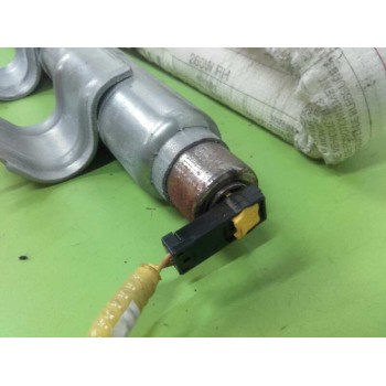 Recambio de airbag cortina delantero derecho para toyota corolla verso (r1) 2.2 d-4d luna referencia OEM IAM 621700F010  