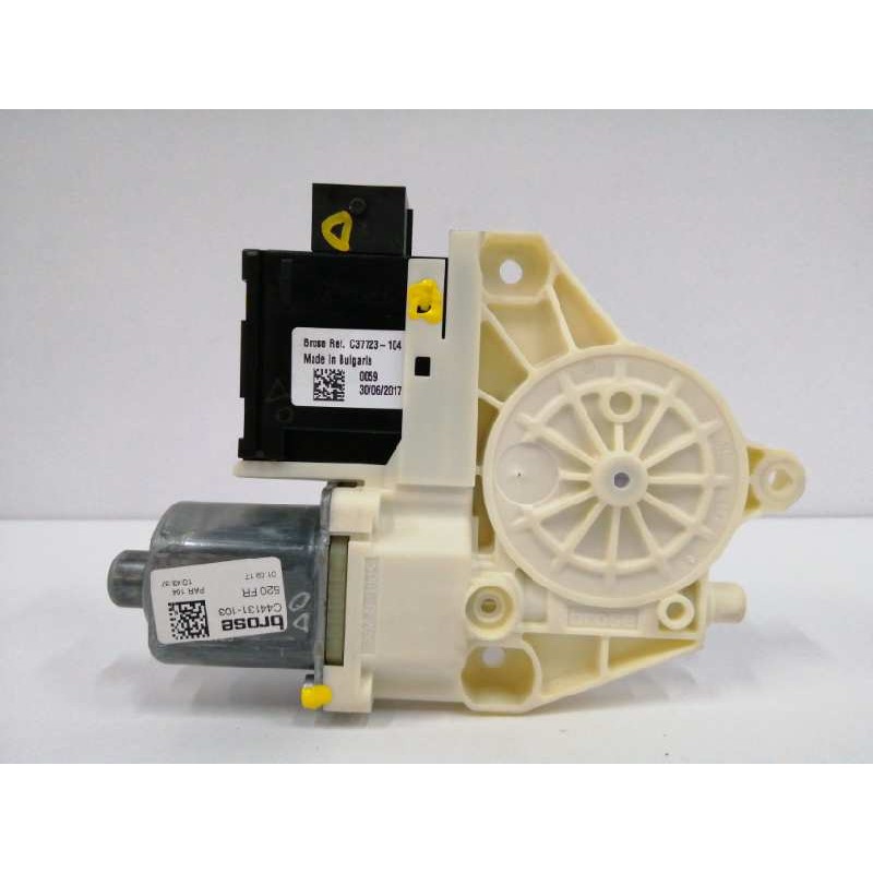 Recambio de motor elevalunas delantero derecho para jeep renegade suv (bu, b1, bv) 1.6 crd referencia OEM IAM 0130822664 C441311
