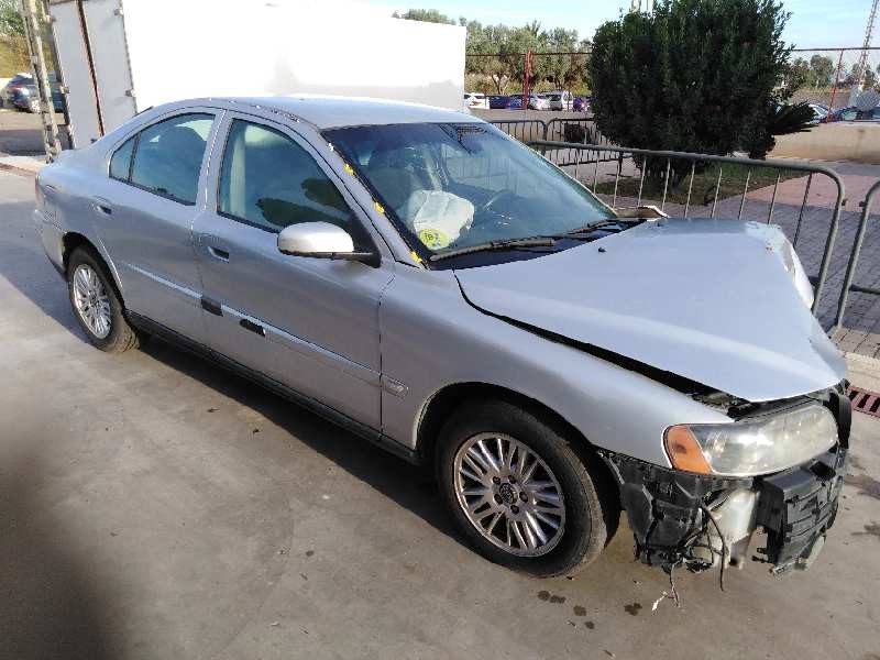 VOLVO S60 BERLINA