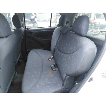 toyota yaris (ncp1/nlp1/scp1) del año 2001