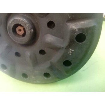 Recambio de compresor aire acondicionado para toyota corolla verso (r1) 2.2 d-4d luna referencia OEM IAM 4472209399 5SE12C 