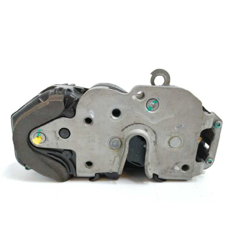 Recambio de cerradura puerta delantera derecha para opel insignia berlina 2.0 cdti cat referencia OEM IAM 13503802  