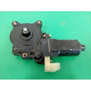Recambio de motor elevalunas delantero izquierdo para hyundai getz (tb) 1.5 crdi gls referencia OEM IAM 988101C100 F00S1A2415 