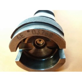 Recambio de arbol de levas para toyota corolla verso (r1) 2.2 d-4d luna referencia OEM IAM 6E03768  