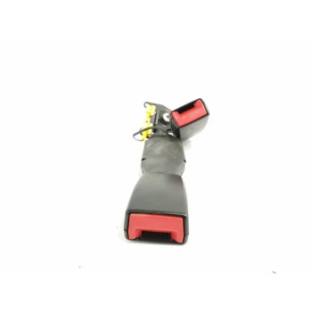 ENGANCHE CINTURON DERECHO A2048602669 TRASERO 