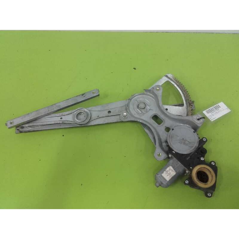 Recambio de elevalunas trasero derecho para toyota corolla verso (r1) 2.2 d-4d luna referencia OEM IAM TIJERA 698300F020 