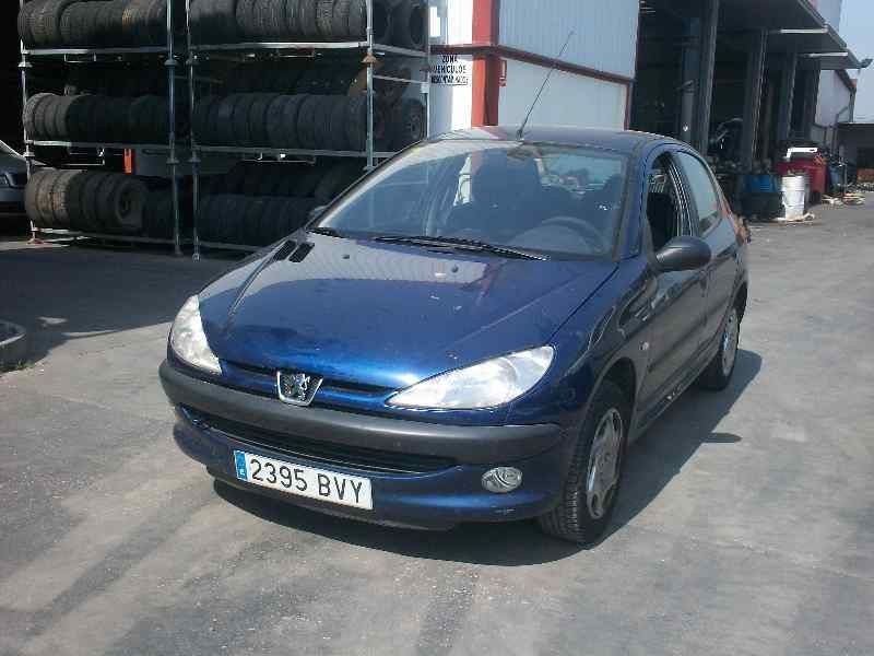 PEUGEOT 206 BERLINA