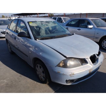seat ibiza (6l1) del año 2002