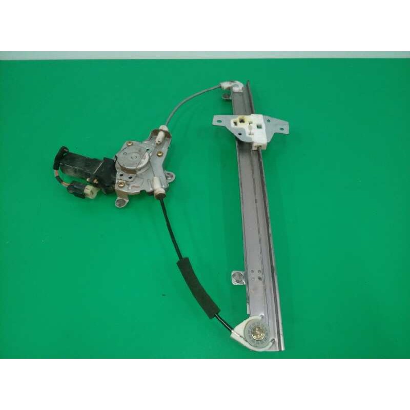 Recambio de elevalunas delantero derecho para hyundai getz (tb) 1.5 crdi gls referencia OEM IAM FUNDA 988201C100 