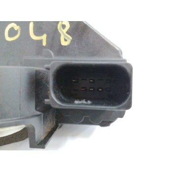 Recambio de cerradura puerta trasera derecha para opel insignia berlina 2.0 cdti cat referencia OEM IAM 13503808  