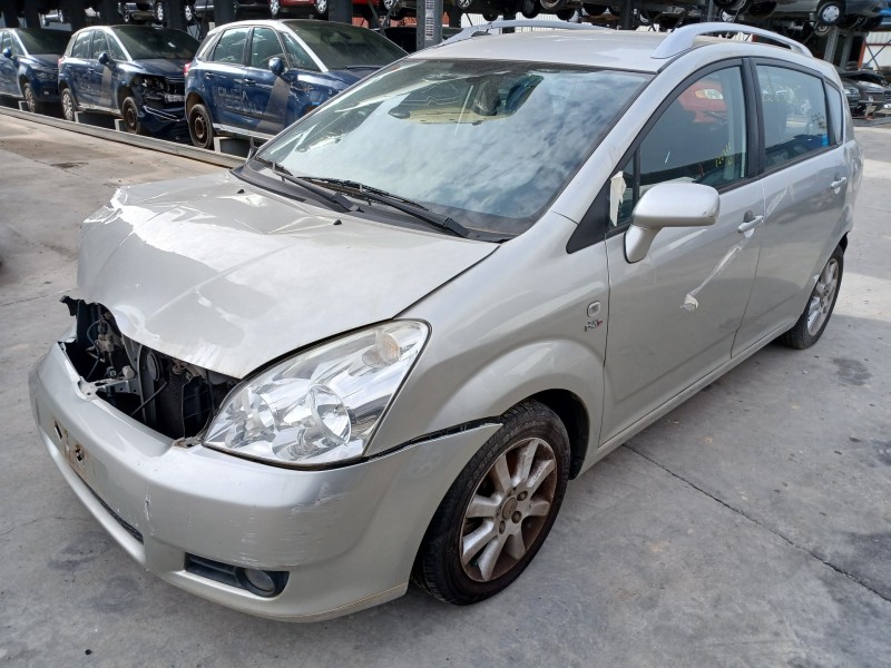 toyota corolla verso (r1) del año 2005