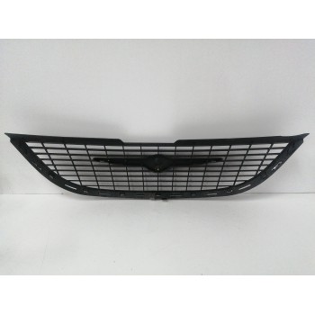 Recambio de rejilla delantera para chrysler voyager (rg) 2.5 crd cat referencia OEM IAM 4857522AA  