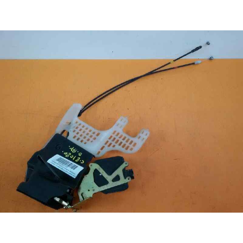 Recambio de cerradura puerta trasera derecha para hyundai tucson (jm) 2.0 crdi a las 4 ruedas referencia OEM IAM 814202E010  