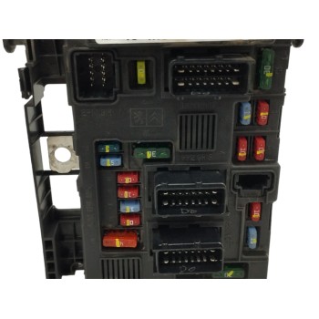Recambio de caja reles / fusibles para citroën c2 1.4 hdi referencia OEM IAM 9643498780  