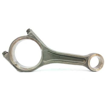 Recambio de biela para land rover discovery 4 tdv6 se referencia OEM IAM   