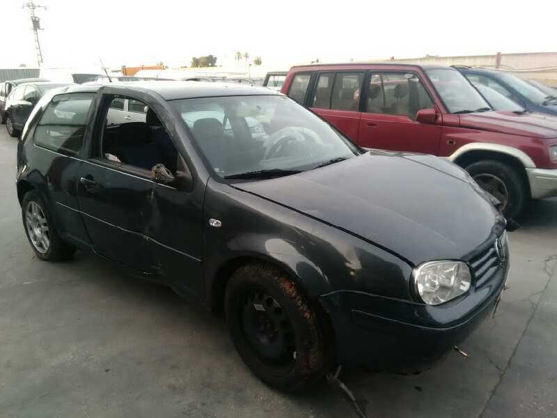 VOLKSWAGEN GOLF IV BERLINA (1J1)