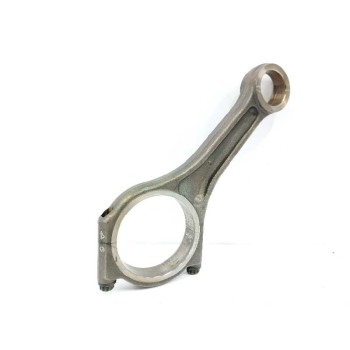 Recambio de biela para land rover discovery 4 tdv6 se referencia OEM IAM   