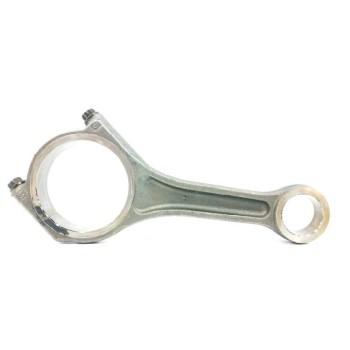 Recambio de biela para land rover discovery 4 tdv6 se referencia OEM IAM   