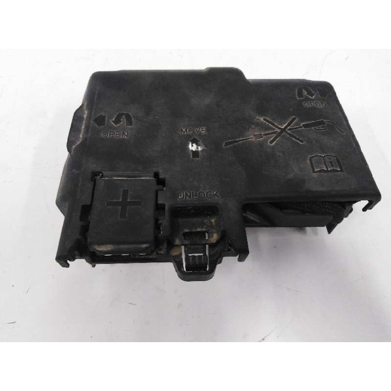 Recambio de caja reles / fusibles para opel corsa e 1.4 16v bivalent. gasolina / lpg referencia OEM IAM 13491092  