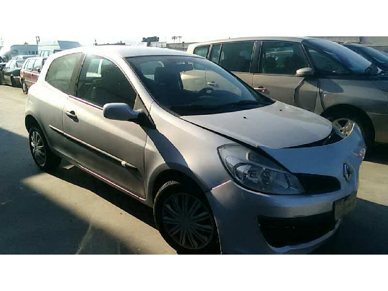 RENAULT CLIO III