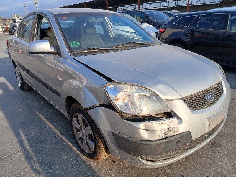 kia rio del año 2006