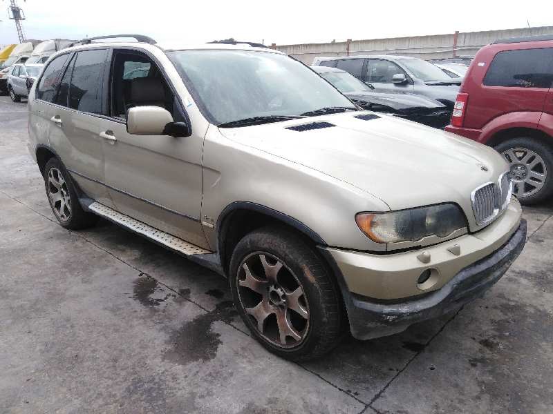 BMW X5 (E53)