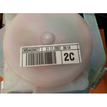 Recambio de cinturon seguridad trasero central para citroën c4 grand picasso exclusive referencia OEM IAM 9654438077  