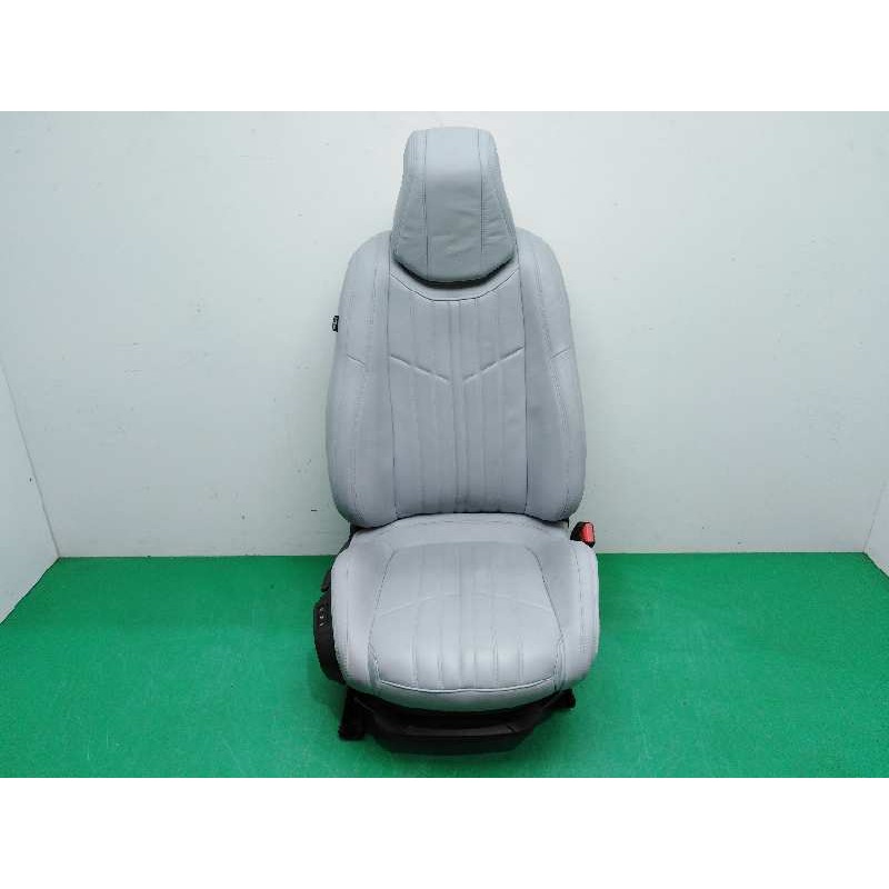 ASIENTO DELANTERO DERECHO