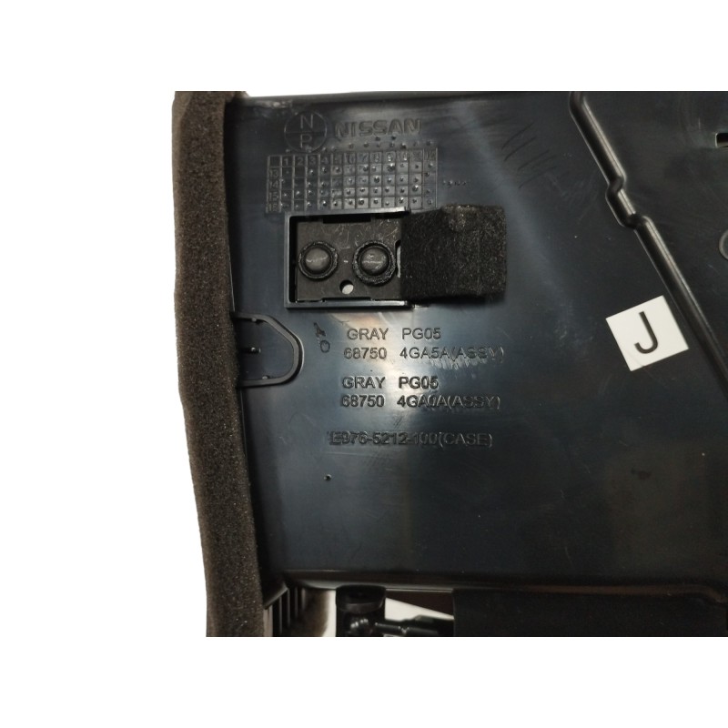 REJILLA AIREADORA CENTRAL DERECHA