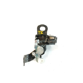 Recambio de cerradura puerta trasera izquierda para volkswagen caddy furgón/kombi 2.0 tdi referencia OEM IAM 7E0827161B INFERIOR