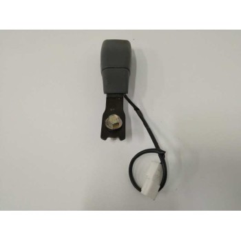 Recambio de enganche cinturon izquierdo para hyundai santa fe (sm) 2.0 crdi vgt comfort referencia OEM IAM   