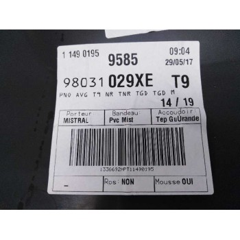 Recambio de guarnecido puerta delantera izquierda para peugeot 308 sw 1.2 12v e-thp referencia OEM IAM   