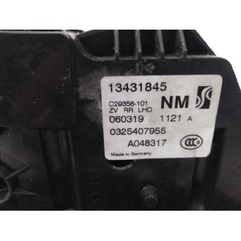 Recambio de cerradura puerta trasera derecha para opel corsa e 1.4 16v bivalent. gasolina / lpg referencia OEM IAM 13431845  
