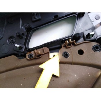 Recambio de guarnecido puerta trasera derecha para peugeot 308 sw 1.2 12v e-thp referencia OEM IAM   
