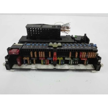 Recambio de caja reles / fusibles para bmw serie 3 berlina (e46) 320d referencia OEM IAM 8387153  