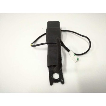 Recambio de enganche cinturon izquierdo para toyota aygo 1.0 cat referencia OEM IAM   