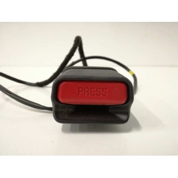 Recambio de enganche cinturon izquierdo para toyota aygo 1.0 cat referencia OEM IAM   