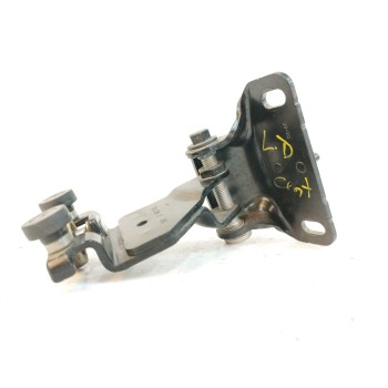 Recambio de soporte / guia puerta corredera para volkswagen caddy furgón/kombi 2.0 tdi referencia OEM IAM 2K7843304A LATERAL DER
