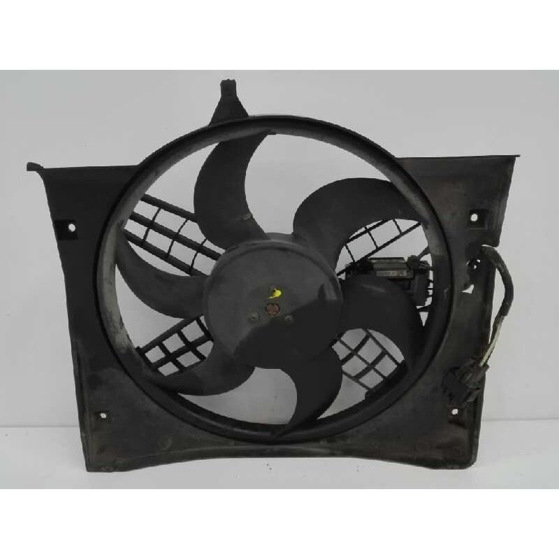 Recambio de electroventilador para bmw serie 3 berlina (e46) 320d referencia OEM IAM 7786009  