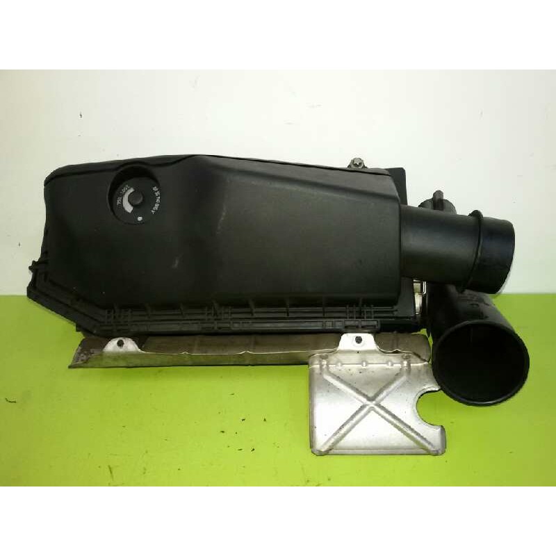 Recambio de filtro aire para mercedes-benz clase m (w163) 270 cdi (163.113) referencia OEM IAM A6110902301  