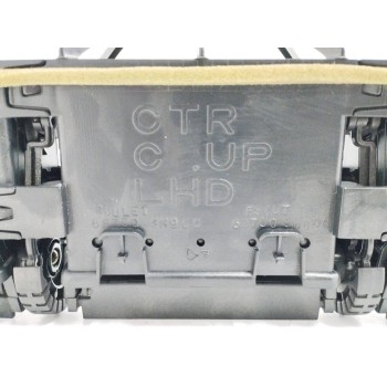 Recambio de rejilla aireadora para nissan x-trail (t30) 2.0 16v cat referencia OEM IAM 687508H900 CENTRAL E5715161500