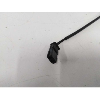 Recambio de enganche cinturon central para opel corsa e 1.4 16v bivalent. gasolina / lpg referencia OEM IAM 13427736 627822100 