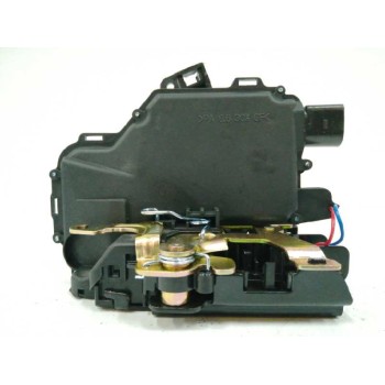 Recambio de cerradura puerta trasera derecha para skoda octavia berlina (1u2) 1.6 glx (74kw) referencia OEM IAM 3B4839016A  