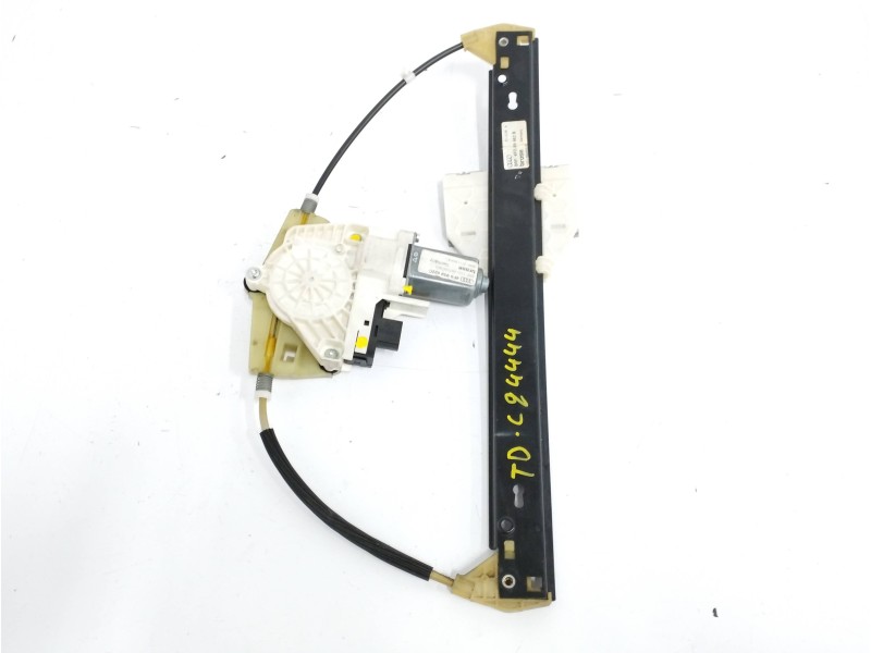 Recambio de elevalunas trasero derecho para audi a6 berlina (4f2) 2.0 tdi referencia OEM IAM 4F0839462B 4F0959802C Recambio de elevalunas trasero derecho para audi a6 berlina (4f2) 2.0 tdi referencia OEM IAM 4F0839462B 4F0959802C